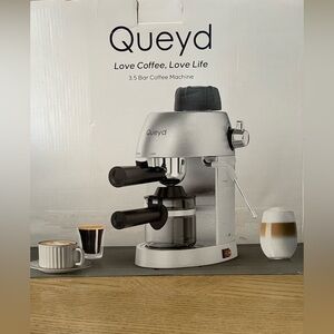 Queyd  3.5 Bar Coffee Machine